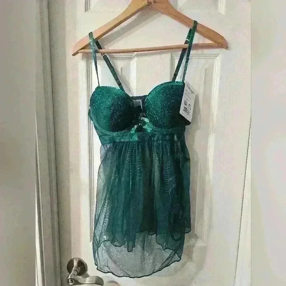 NWT DREAMGIRL SEQUINED FLORAL EMBROIDERED BABYDOLL - Picture 3 of 8